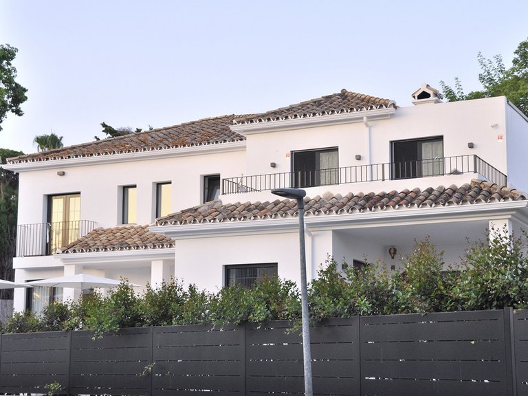 Villa for Sale in Guadalmina Alta, Malaga 8