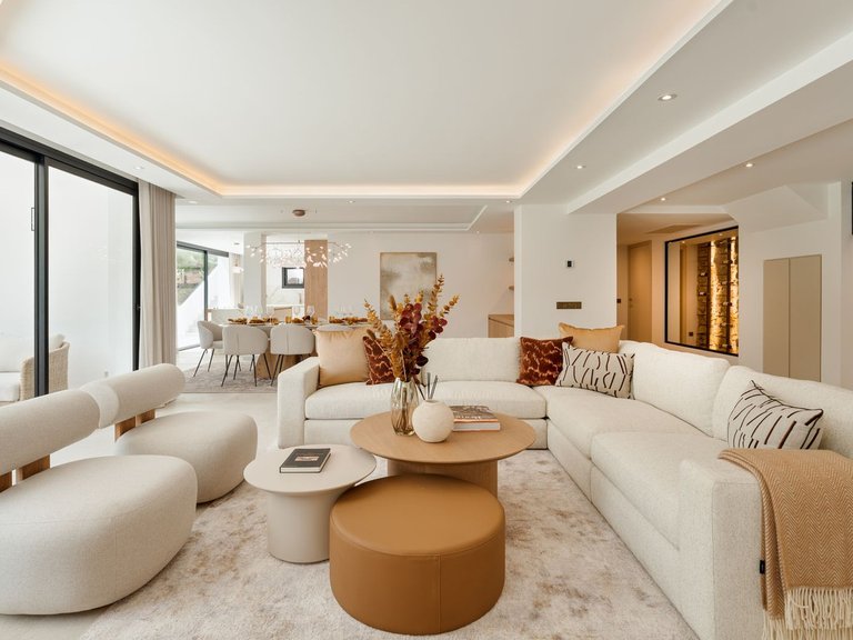 Villa for Sale in Marbella, Malaga 13