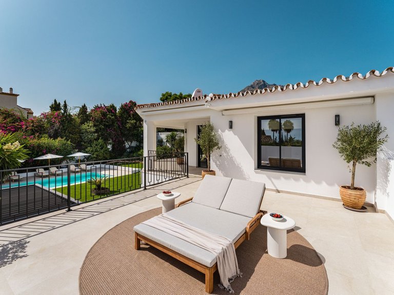 Villa for Sale in Marbella, Malaga 22