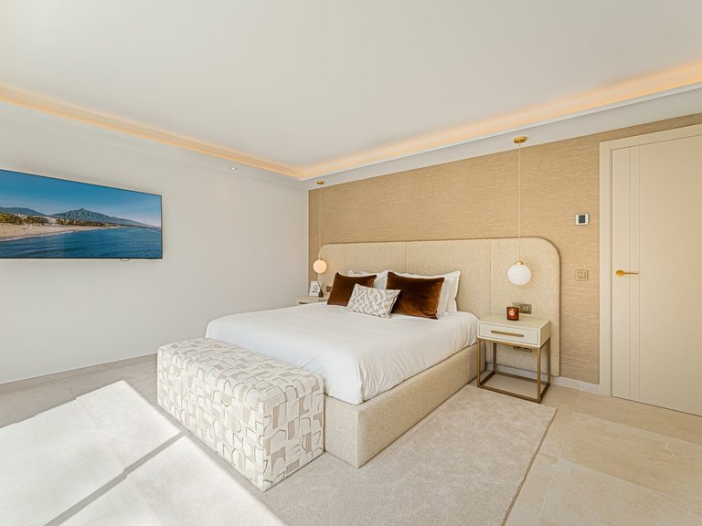Villa for Sale in Marbella, Malaga 29