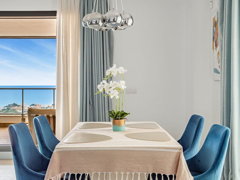 Apartment for Sale in Benalmadena Costa, Malaga 12