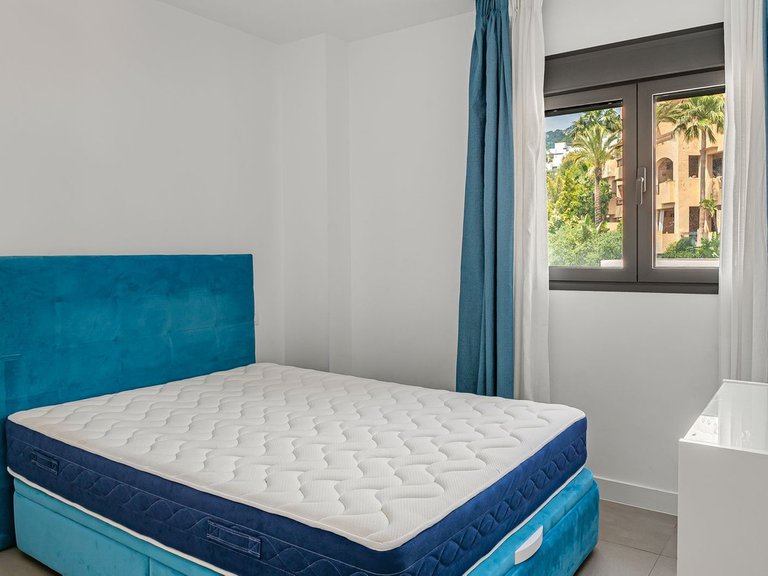 Apartment for Sale in Benalmadena Costa, Malaga 17