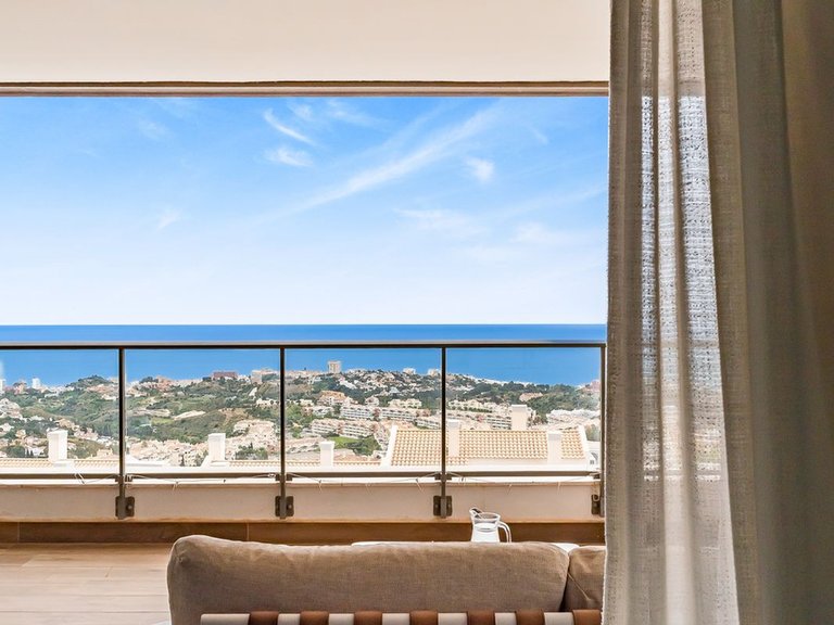 Apartment for Sale in Benalmadena Costa, Malaga 28