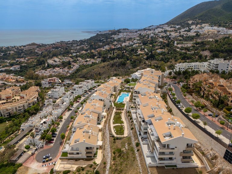 Apartment for Sale in Benalmadena Costa, Malaga 39
