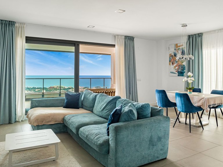 Apartment for Sale in Benalmadena Costa, Malaga 4
