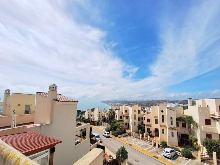 Apartment for Sale in Casares, Malaga 1