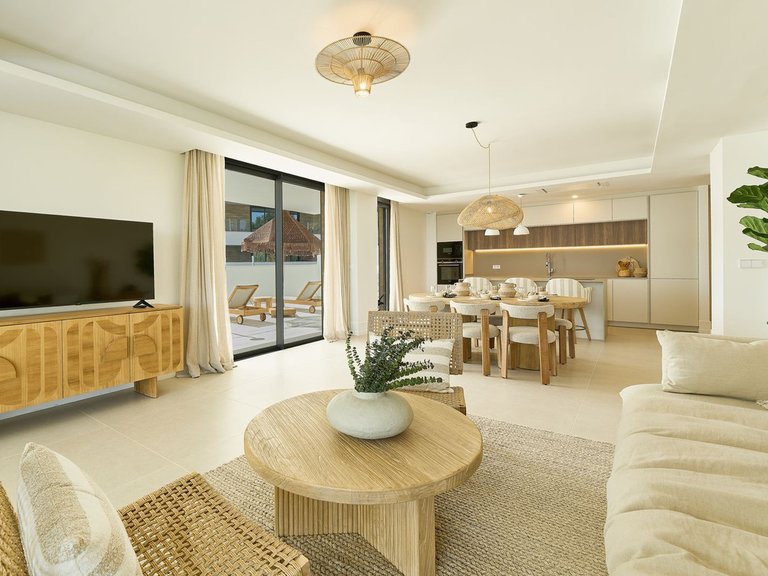 Apartment for Sale in Higueron, Malaga 17