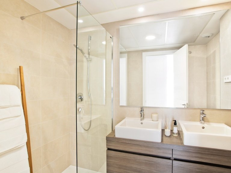 Apartment for Sale in Costa del Sol Fuengirola, Malaga 14