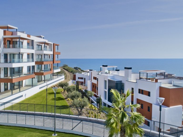 Apartment for Sale in Costa del Sol Fuengirola, Malaga 2