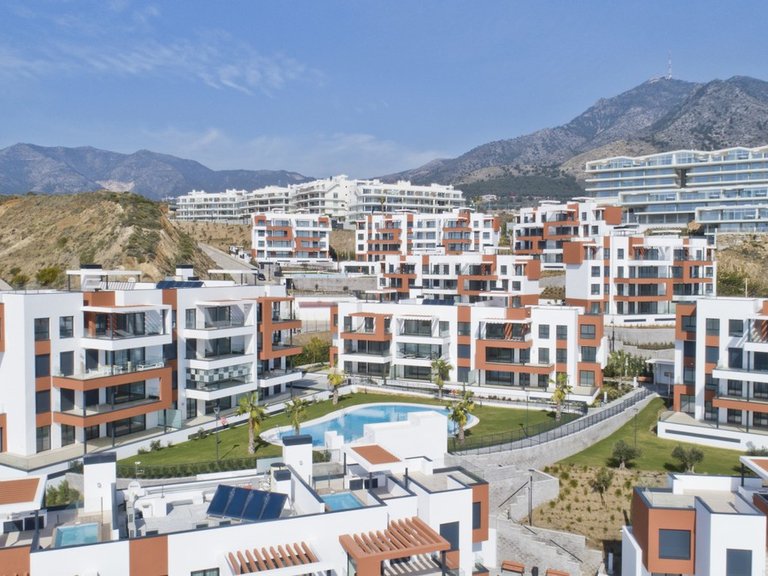 Apartment for Sale in Costa del Sol Fuengirola, Malaga 32