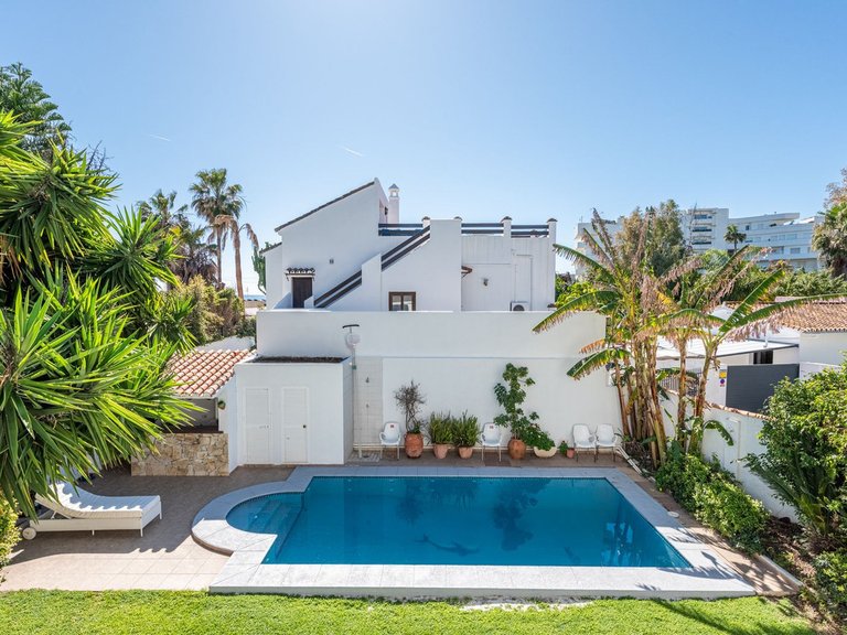 Villa for Sale in San Pedro De Alcántara, Malaga 27