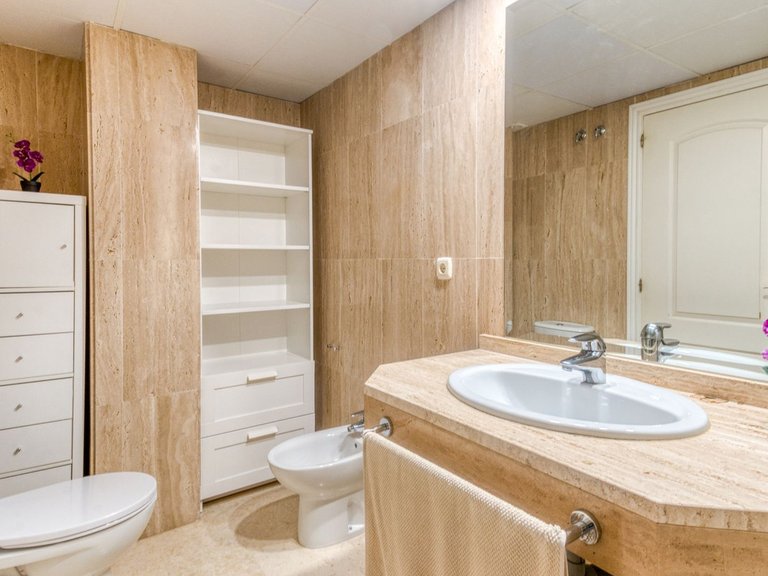 Apartment for Sale in Elviria, Malaga 15