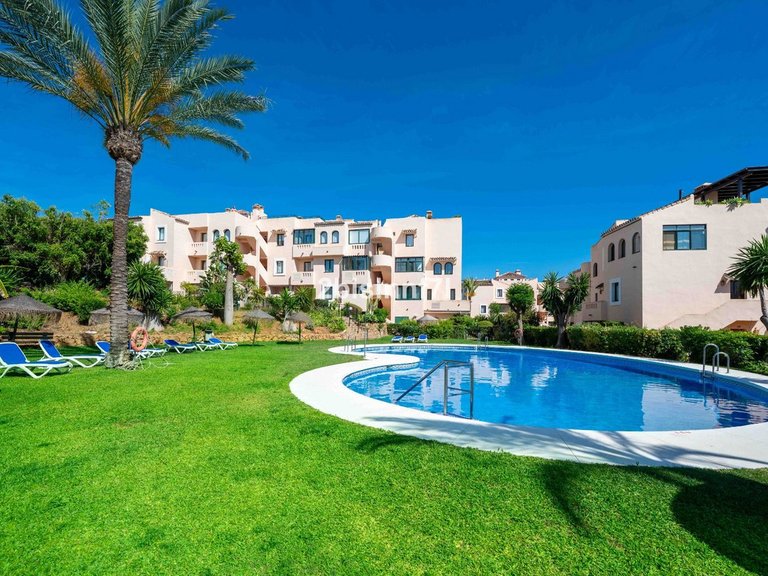 Apartment for Sale in Elviria, Malaga 33
