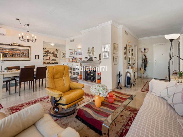 Apartment for Sale in Elviria, Malaga 6