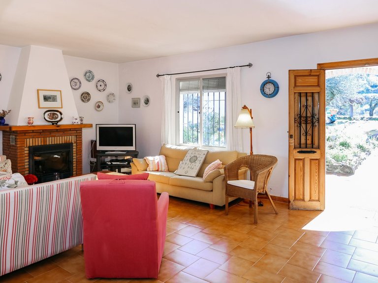Villa for Sale in Alhaurín El Grande, Malaga 18