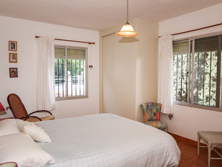 Villa for Sale in Alhaurín El Grande, Malaga 29