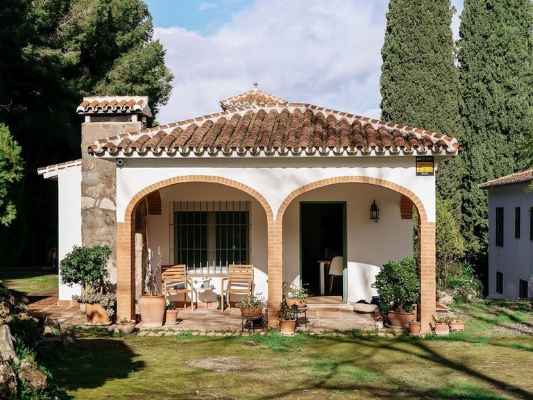 Villa for Sale in Alhaurín El Grande, Malaga 3