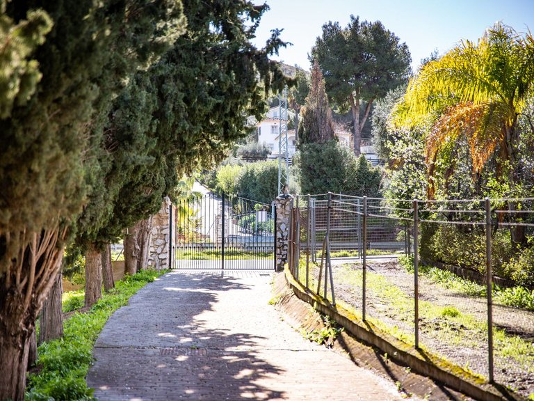 Villa for Sale in Alhaurín El Grande, Malaga 49