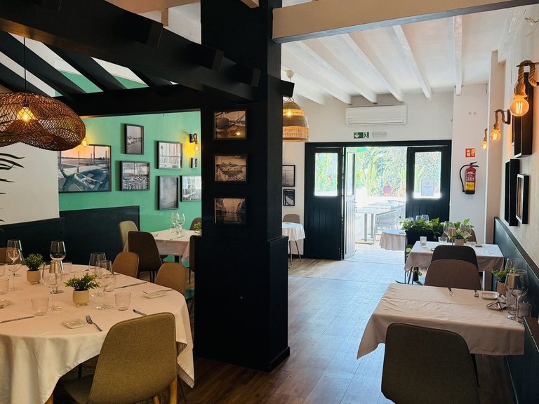 Commercial for Sale in Cabopino, Malaga 18