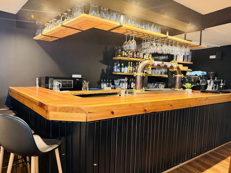 Commercial for Sale in Cabopino, Malaga 23