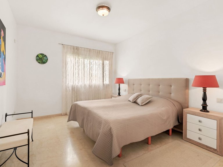 Apartment for Sale in Estepona, Malaga 14