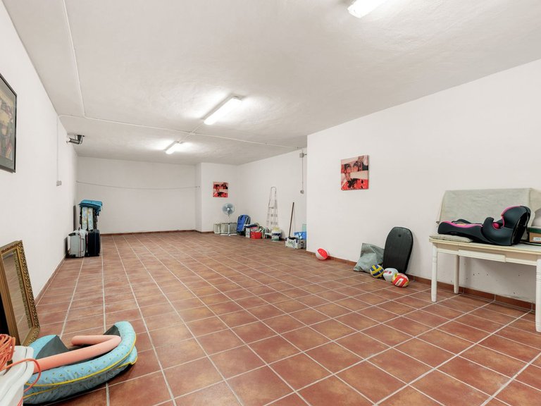 Apartment for Sale in Estepona, Malaga 18