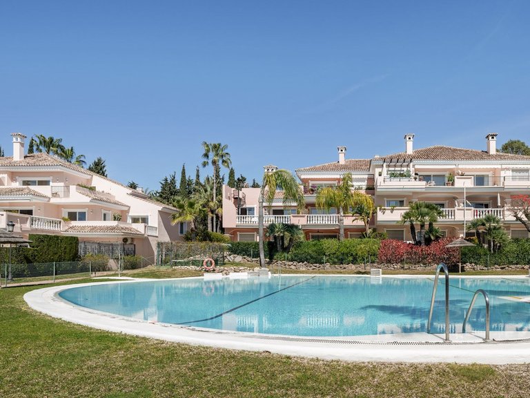Apartment for Sale in Estepona, Malaga 21