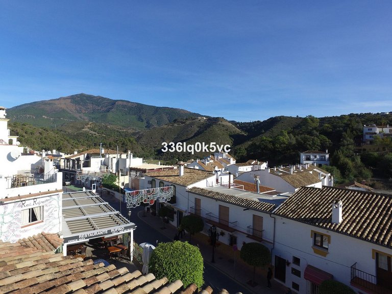 Apartment for Sale in Benahavís, Malaga 10