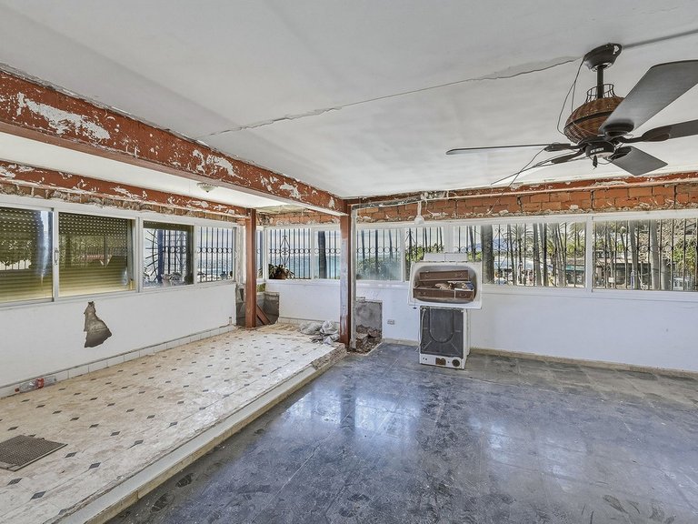 Penthouse for Sale in Marbella, Malaga 18