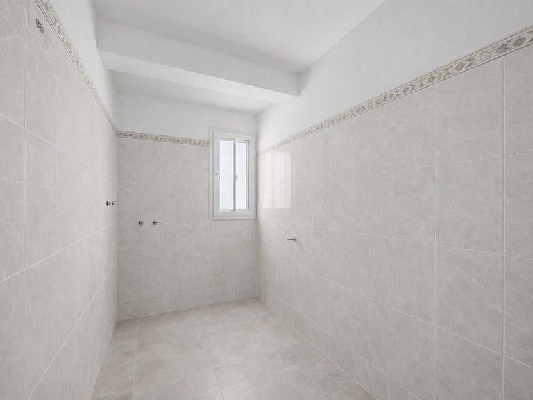 Apartment for Sale in Marbella, Malaga 29