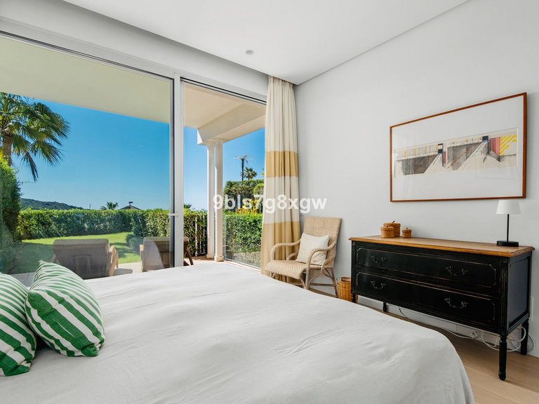 Apartment for Sale in Benahavís, Malaga 21