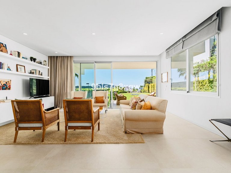 Apartment for Sale in Benahavís, Malaga 3