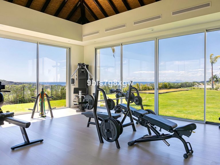 Apartment for Sale in Benahavís, Malaga 36