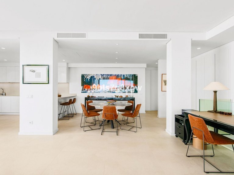 Apartment for Sale in Benahavís, Malaga 4