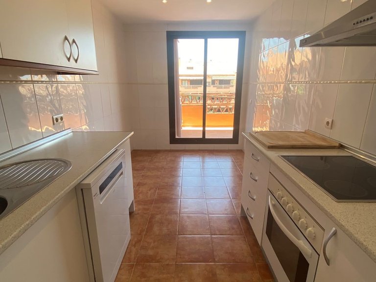 Apartment for Sale in Costa del Sol, The Golden Mile, Malaga 10