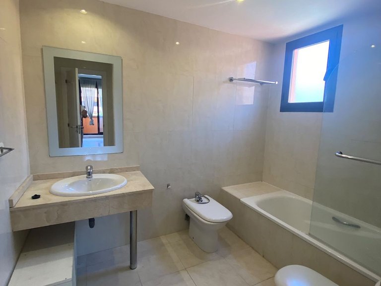 Apartment for Sale in Costa del Sol, The Golden Mile, Malaga 19