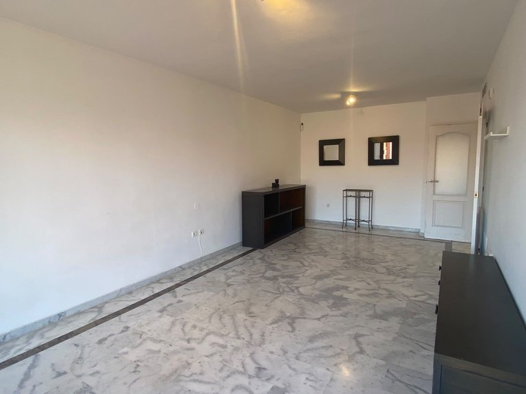 Apartment for Sale in Costa del Sol, The Golden Mile, Malaga 8