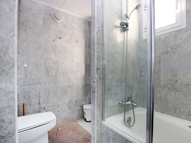 Apartment for Sale in Nueva Andalucía, Malaga 15