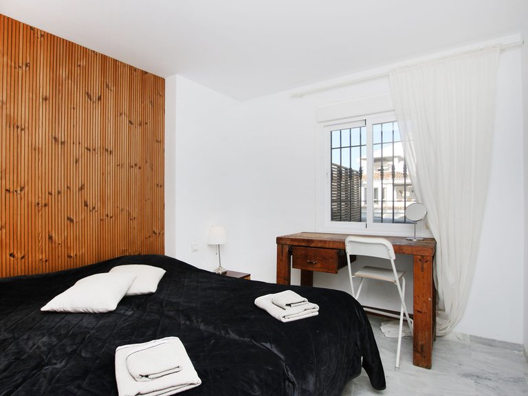Apartment for Sale in Nueva Andalucía, Malaga 17