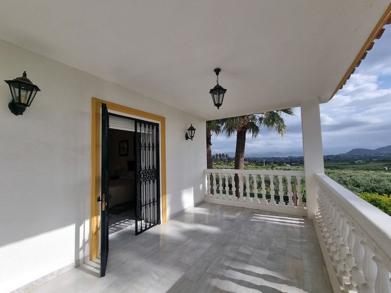 Villa for Sale in Alhaurín El Grande, Malaga 18