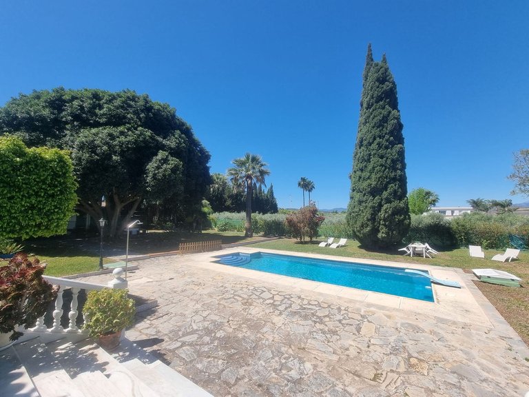 Villa for Sale in Alhaurín El Grande, Malaga 27