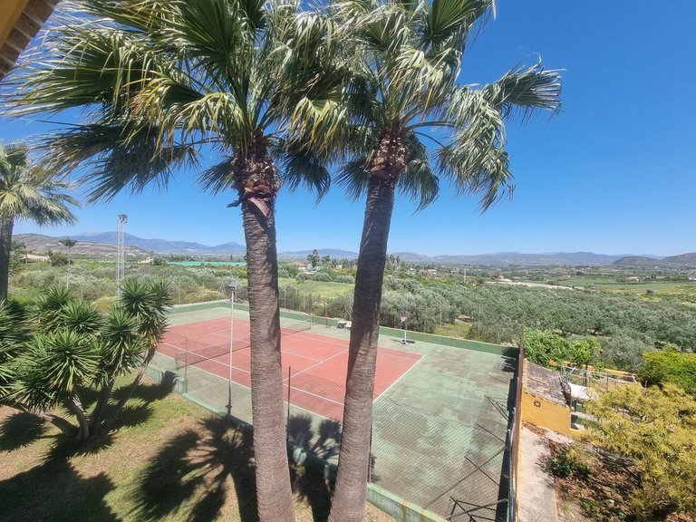 Villa for Sale in Alhaurín El Grande, Malaga 4