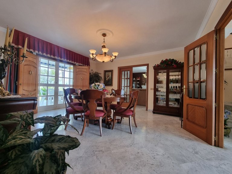 Villa for Sale in Alhaurín El Grande, Malaga 8