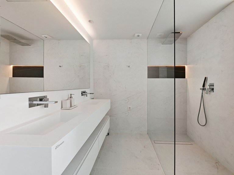 Apartment for Sale in Marbella, Malaga 13
