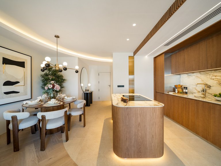 Apartment for Sale in The Golden Mile, Malaga 29