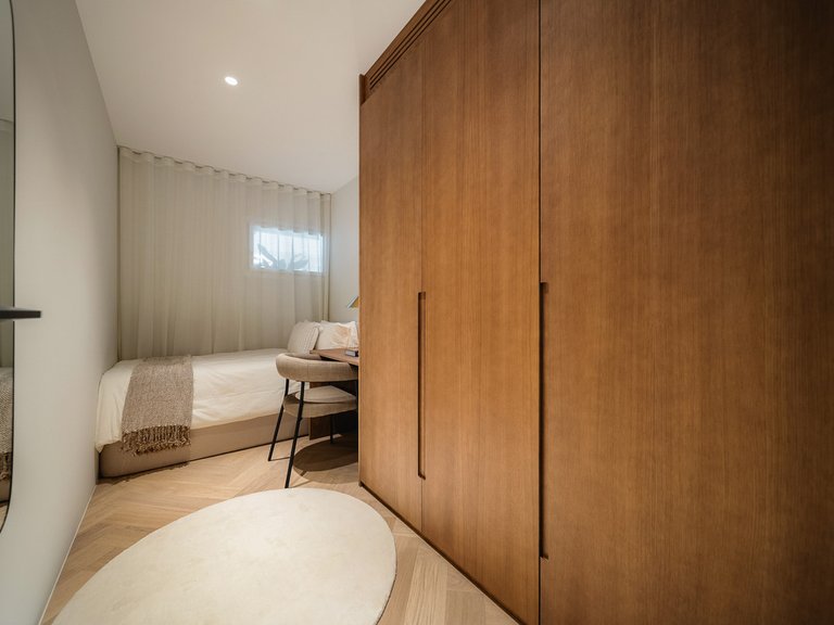 Apartment for Sale in The Golden Mile, Malaga 43