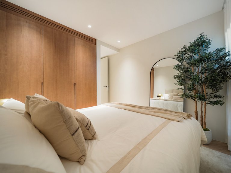 Apartment for Sale in The Golden Mile, Malaga 47