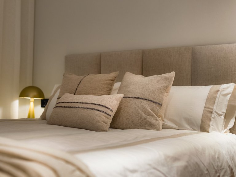 Apartment for Sale in The Golden Mile, Malaga 48