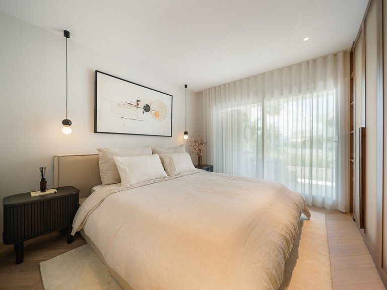 Apartment for Sale in The Golden Mile, Malaga 49