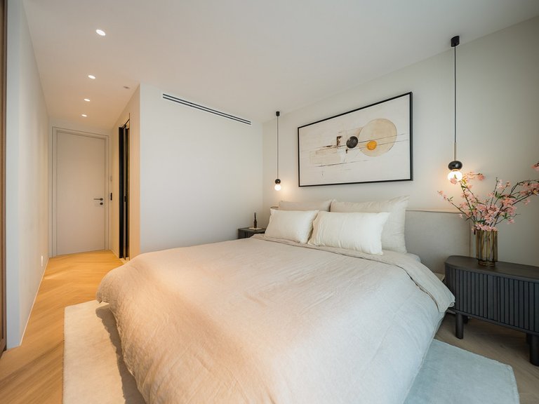 Apartment for Sale in The Golden Mile, Malaga 51